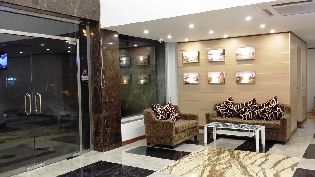 The Rgn City Lodge Yangón Exterior foto